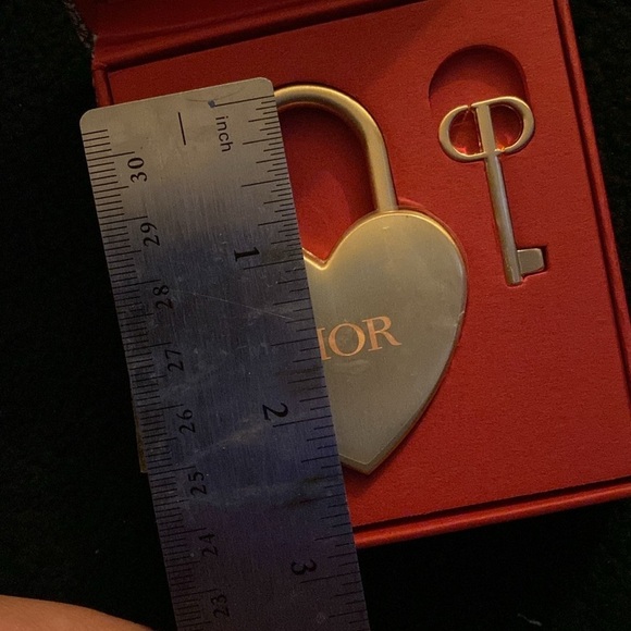 Dior Heart Padlock Lock or Pendant New in Box - Picture 4 of 6